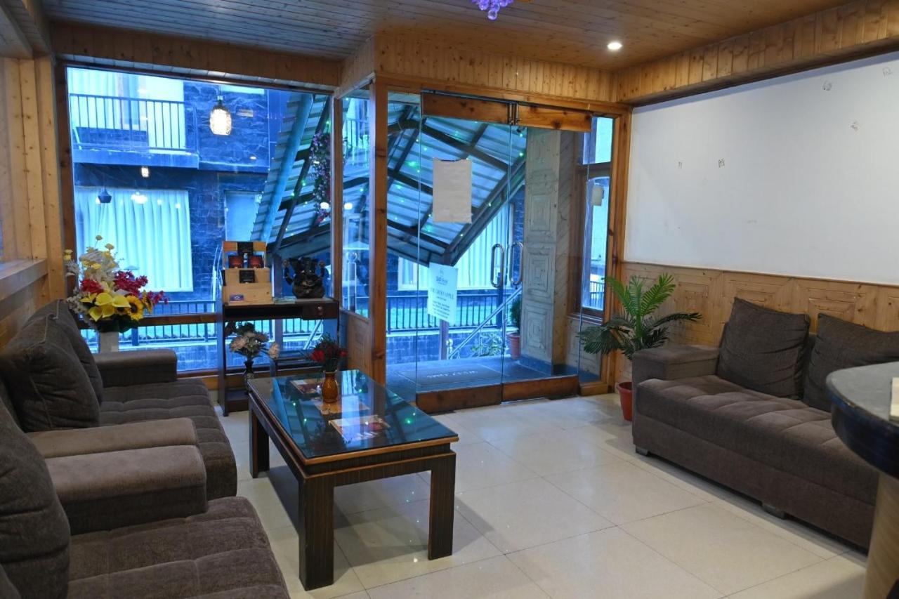 Hotel Trio Manali - Manali (Himachal Pradesh) — Photos 1
